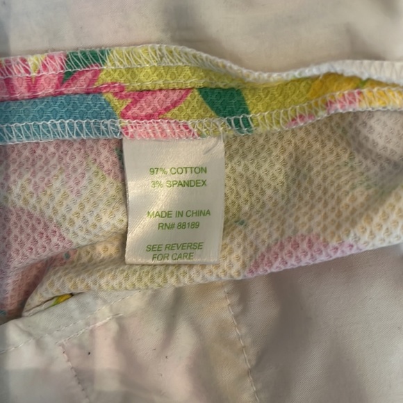 Lilly Pulitzer chipper shorts - Picture 6 of 9